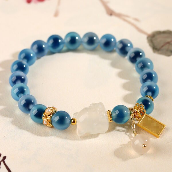 Green Sugar Heart Agate White Crystal Nine Tailed Fox Bracelet - Image 4